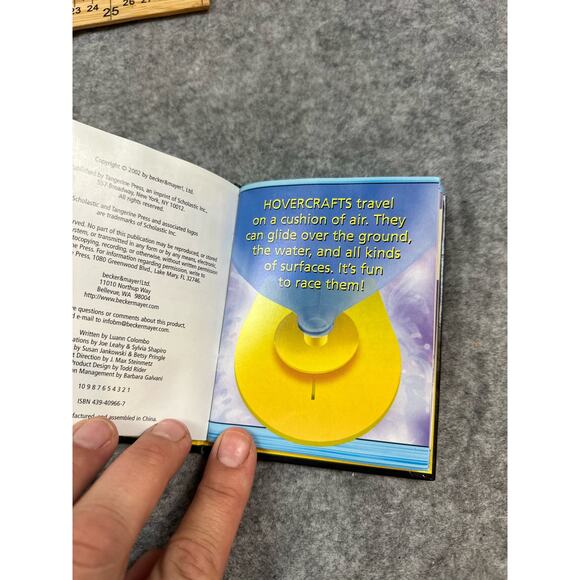 Hovercraft Racers Kit Balloon Toy Tangerine Press Luann Colombo - Picture 8 of 8